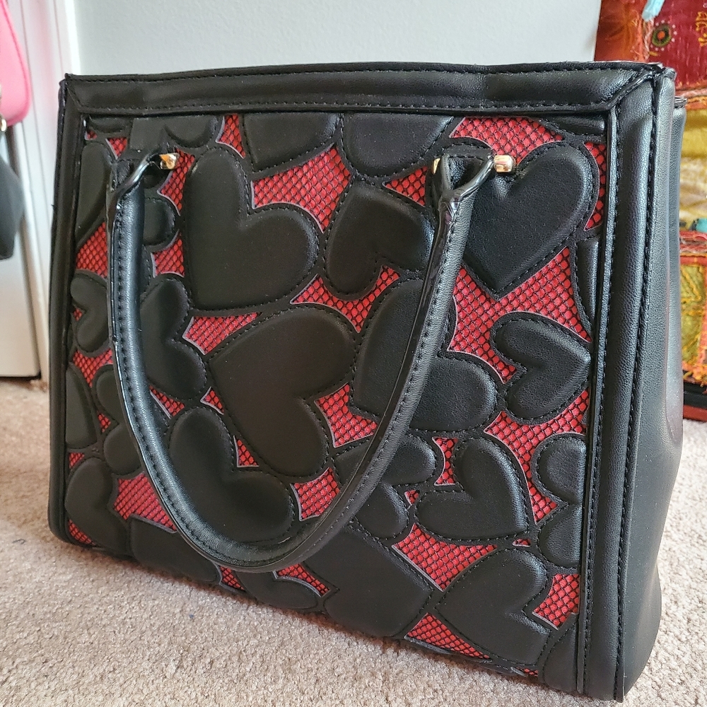 Betsey Johnson purse